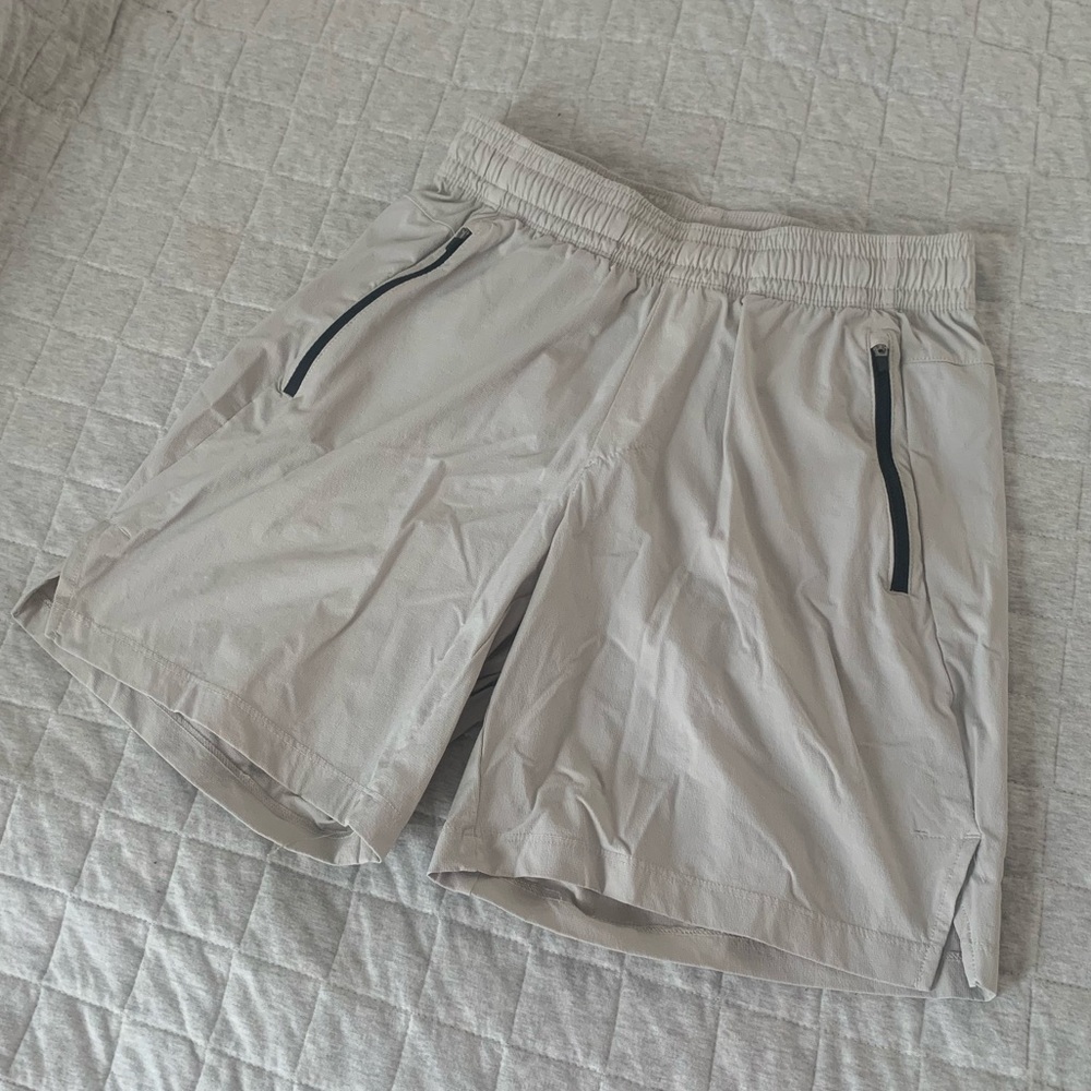 All In Motion deadstock unlined ivory and black hiking athletic shorts